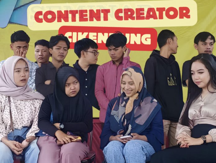 workshop-content-creator
